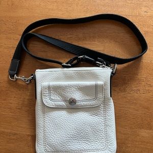 COACH CROSSBODY PURSE